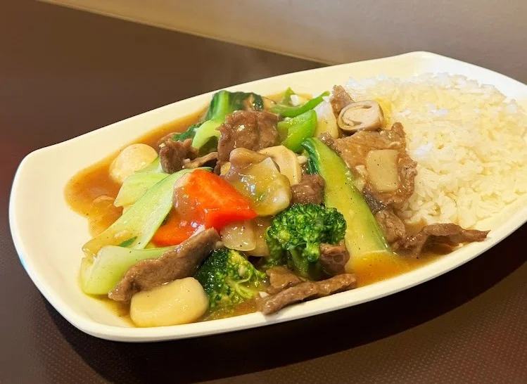 Beef Bob at Rae Mi Hyang Edmonton - Korean-Chinese beef specialty